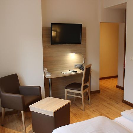 Hotel Dreimaedelhaus Espelkamp-Mittwald Eksteriør bilde