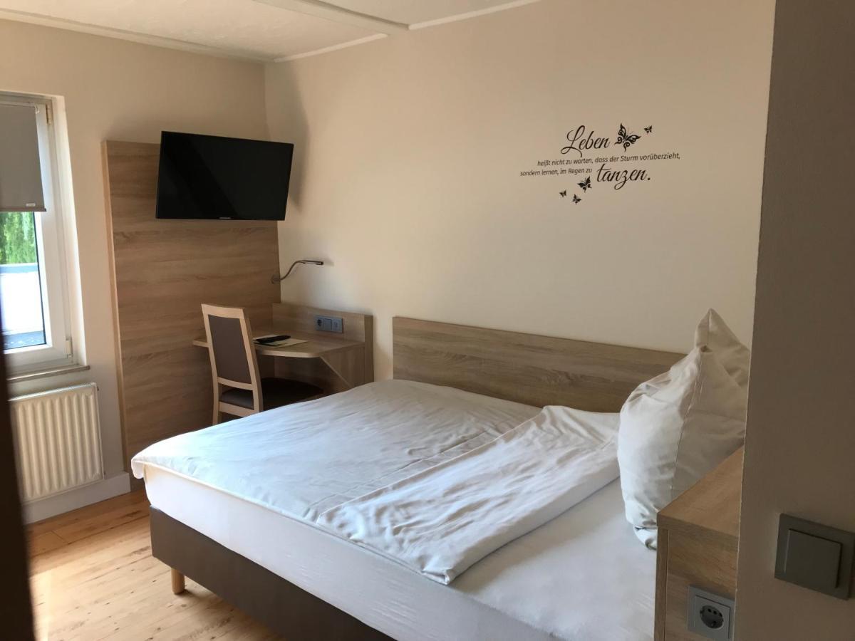 Hotel Dreimaedelhaus Espelkamp-Mittwald Eksteriør bilde